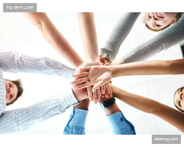 内托坦言喜欢关键时刻担当重任称赞阿昌庞拼搏精神展现团队核心力量